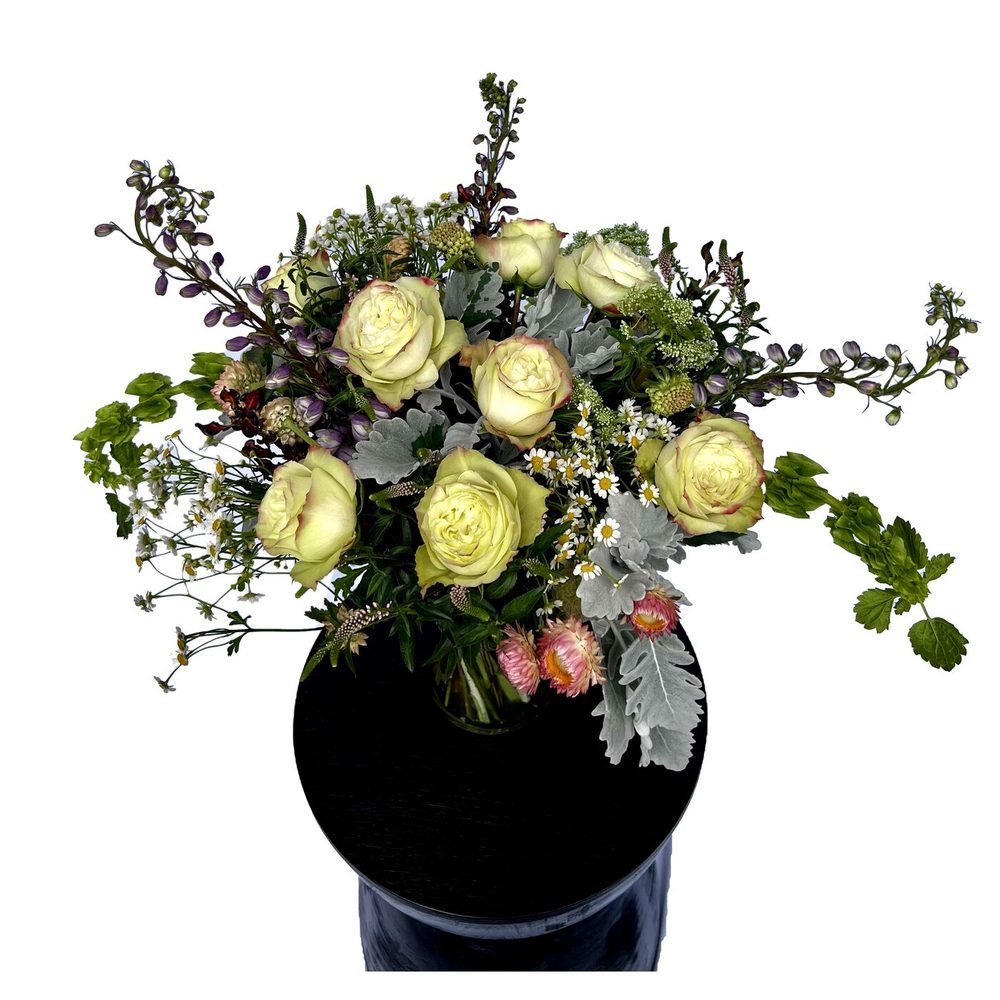 The Estate arrangement, alternate view